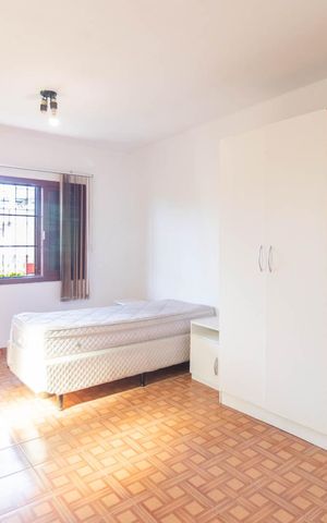 Casa à venda com 250m², 5 quartos e 1 vagaQuarto de Serviço