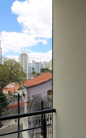 Casa à venda com 120m², 3 quartos e 2 vagasQuarto 1 - Varanda