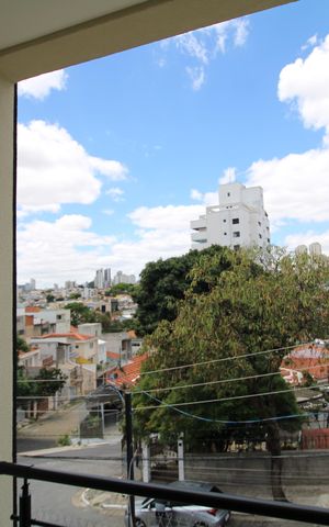 Casa à venda com 120m², 3 quartos e 2 vagasQuarto 1 - Varanda