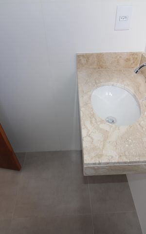 Casa à venda com 120m², 3 quartos e 2 vagasQuarto 1 - Banheiro