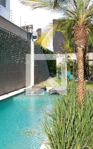 Studio à venda com 23m², 1 quarto e sem vagaÁrea comum - Piscina