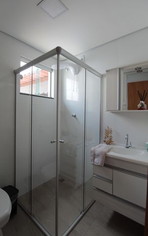 Casa à venda com 504m², 8 quartos e 7 vagasBanheiro da Suíte 2