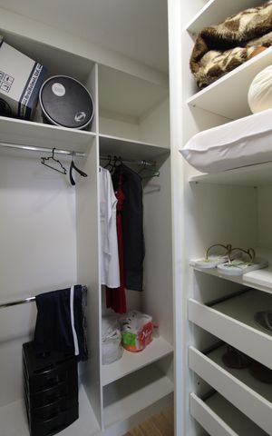 Casa à venda com 504m², 8 quartos e 7 vagasCloset da Suíte 1 - Casa 2