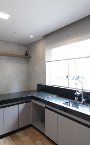Casa à venda com 504m², 8 quartos e 7 vagasCozinha - Casa 2