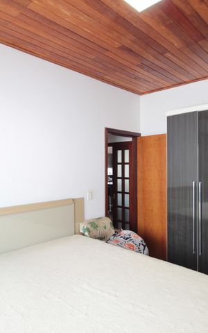 Casa à venda com 504m², 8 quartos e 7 vagasSuíte 4 
