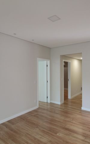 Casa à venda com 504m², 8 quartos e 7 vagasSala - Casa 2