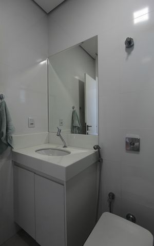 Casa à venda com 504m², 8 quartos e 7 vagasBanheiro da Suíte 2 - Casa 2