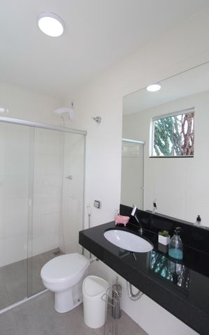 Casa à venda com 504m², 8 quartos e 7 vagasBanheiro da Área Gourmet