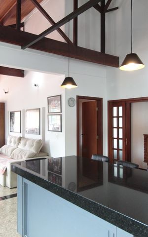 Casa à venda com 504m², 8 quartos e 7 vagasSala/Cozinha