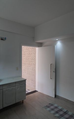 Casa à venda com 504m², 8 quartos e 7 vagasÁrea de Serviço 