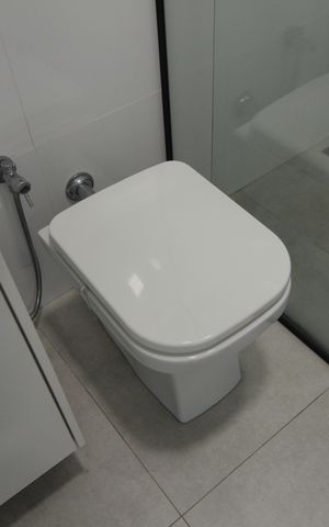 Casa à venda com 504m², 8 quartos e 7 vagasBanheiro da Suíte 2 - Casa 2