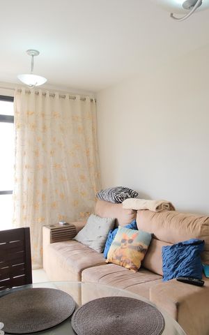 Apartamento à venda com 57m², 2 quartos e 1 vagaSala