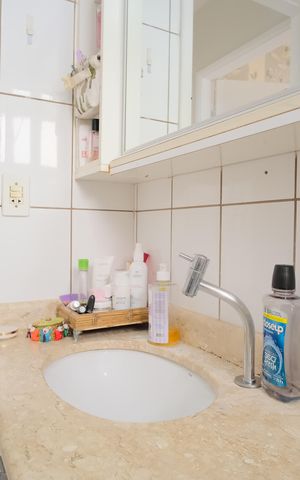 Apartamento à venda com 57m², 2 quartos e 1 vagaBanheiro