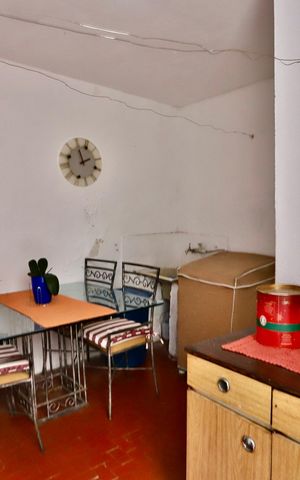 Casa à venda com 350m², 3 quartos e 4 vagas Casa à venda com 350m², 3 quartos e 4 vagasÁrea de Serviço
