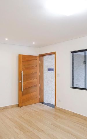 Casa à venda com 202m², 3 quartos e 2 vagasSala