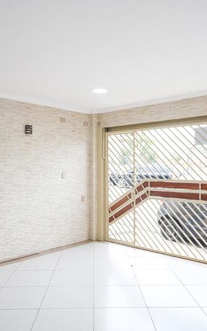 Casa à venda com 202m², 3 quartos e 2 vagasGaragem
