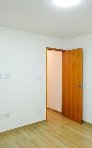 Casa à venda com 202m², 3 quartos e 2 vagasSuíte
