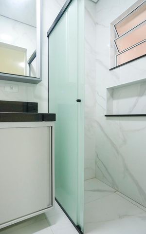 Casa à venda com 202m², 3 quartos e 2 vagasBanheiro da suíte
