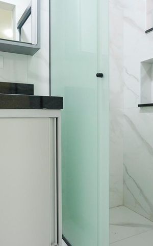 Casa à venda com 202m², 3 quartos e 2 vagasBanheiro da suíte