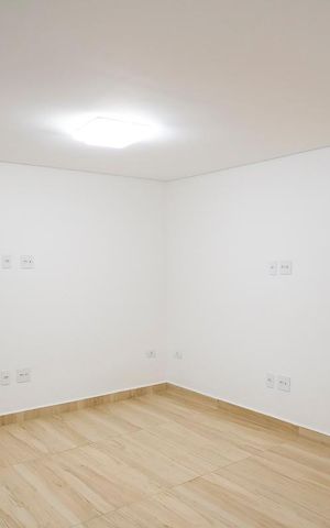 Casa à venda com 202m², 3 quartos e 2 vagasSala