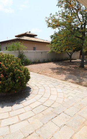 Casa de condomínio à venda com 487m², 4 quartos e 3 vagas Vista do Banheiro da Suíte 2