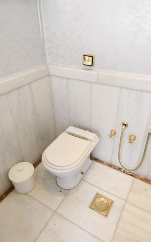 Casa de condomínio à venda com 487m², 4 quartos e 3 vagasBanheiro da Suíte 3