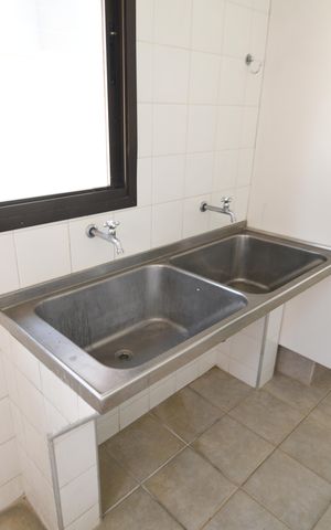 Casa de condomínio à venda com 487m², 4 quartos e 3 vagasÁrea de Serviço