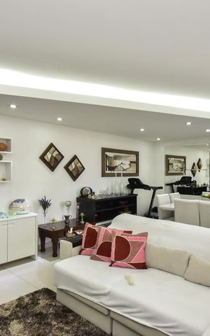 Apartamento para alugar com 179m², 4 quartos e 3 vagasSala