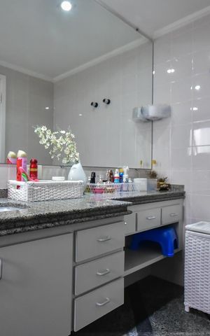 Apartamento para alugar com 179m², 4 quartos e 3 vagasBanheiro Suíte 2
