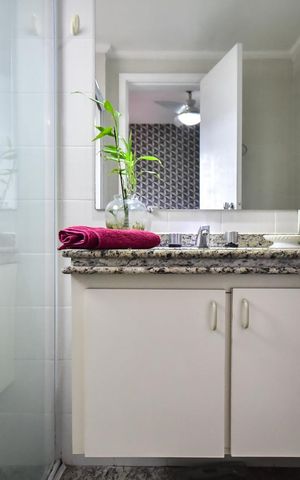 Apartamento para alugar com 179m², 4 quartos e 3 vagasBanheiro Suíte 1