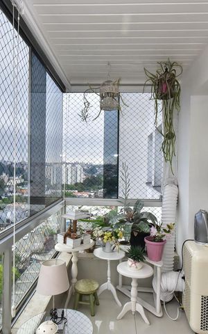 Apartamento para alugar com 179m², 4 quartos e 3 vagasVaranda