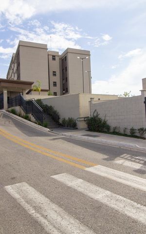 Apartamento para alugar com 47m², 2 quartos e 1 vaga Apartamento para alugar com 47m², 2 quartos e 1 vagaFachada