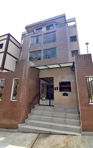 Apartamento à venda com 81m², 2 quartos e 2 vagasFachada