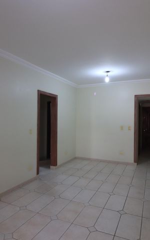 Apartamento à venda com 81m², 2 quartos e 2 vagasSala
