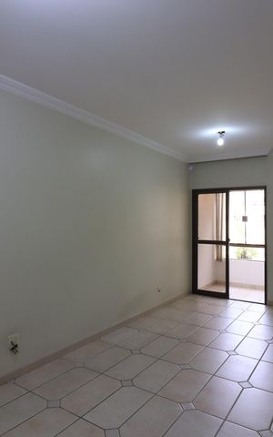 Apartamento à venda com 81m², 2 quartos e 2 vagasSala