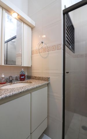 Apartamento à venda com 81m², 2 quartos e 2 vagasLavabo