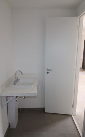 Apartamento para alugar com 74m², 2 quartos e 1 vagaBanheiro 1