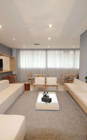 Apartamento para alugar com 74m², 2 quartos e 1 vagaÁrea Comum