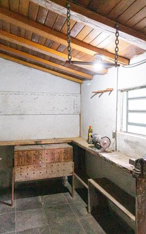 Casa à venda com 160m², 4 quartos e 2 vagasQuarto de serviço