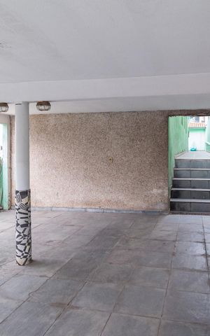 Casa à venda com 160m², 4 quartos e 2 vagasGaragem