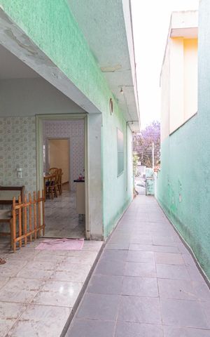 Casa à venda com 160m², 4 quartos e 2 vagasQuintal