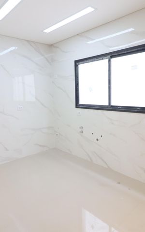 Casa à venda com 150m², 3 quartos e 4 vagasSala/Cozinha