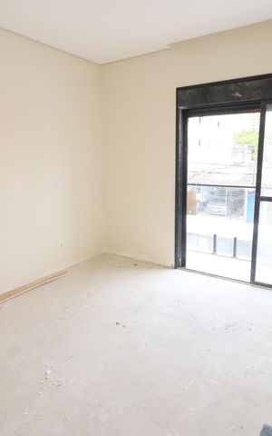 Casa à venda com 150m², 3 quartos e 4 vagasSuíte 1
