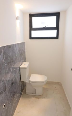 Casa à venda com 150m², 3 quartos e 4 vagasLavabo