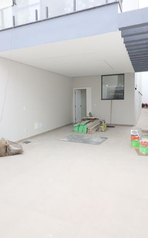Casa à venda com 150m², 3 quartos e 4 vagasGaragem