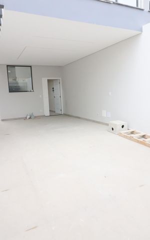 Casa à venda com 150m², 3 quartos e 4 vagasGaragem