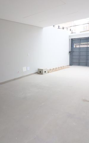 Casa à venda com 150m², 3 quartos e 4 vagasGaragem