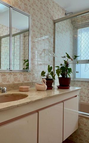 Apartamento à venda com 168m², 4 quartos e 1 vagaBanheiro da Suíte 1