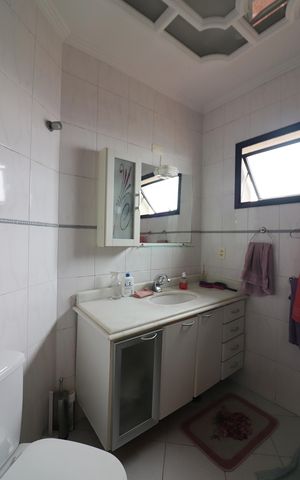 Apartamento à venda com 90m², 3 quartos e 2 vagasQuarto 1 - Suíte Banheiro 