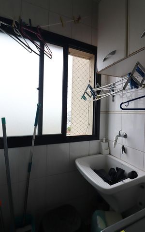 Apartamento à venda com 90m², 3 quartos e 2 vagasCozinha e Área de Serviço